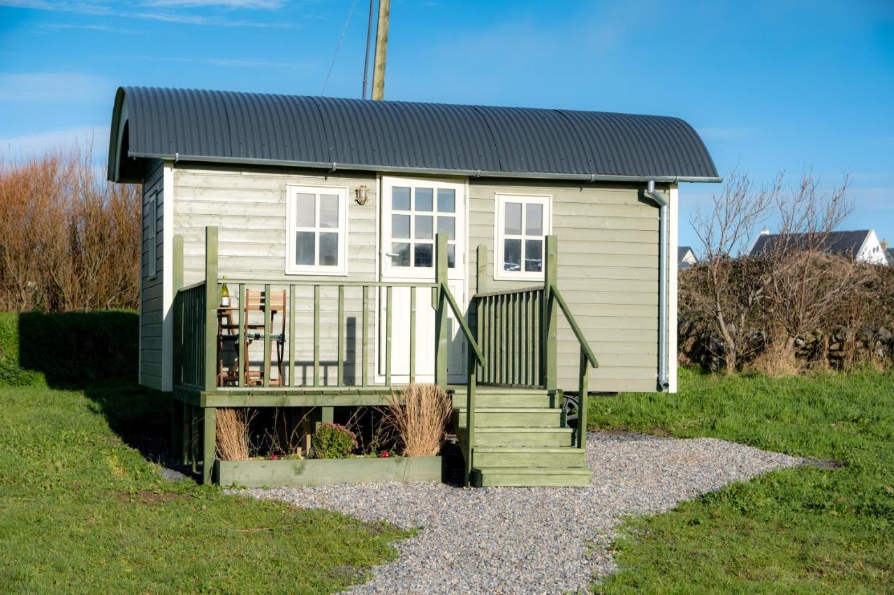 Вилла Wild Meadow Huts Дулин Экстерьер фото