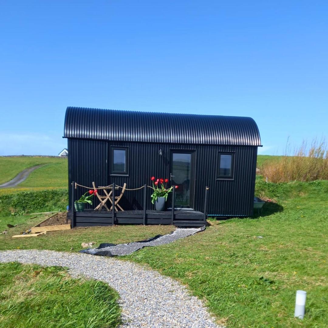 Вилла Wild Meadow Huts Дулин Экстерьер фото